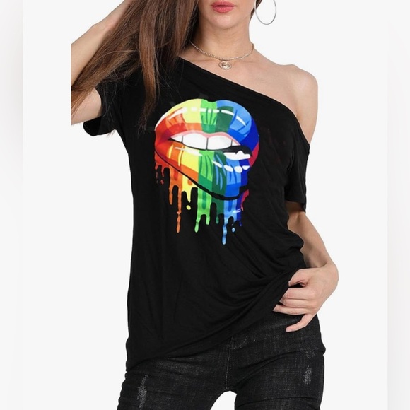 MAGICMK Rainbow Lips Off-Shoulder Graphic Tee NWOT - Picture 6 of 6
